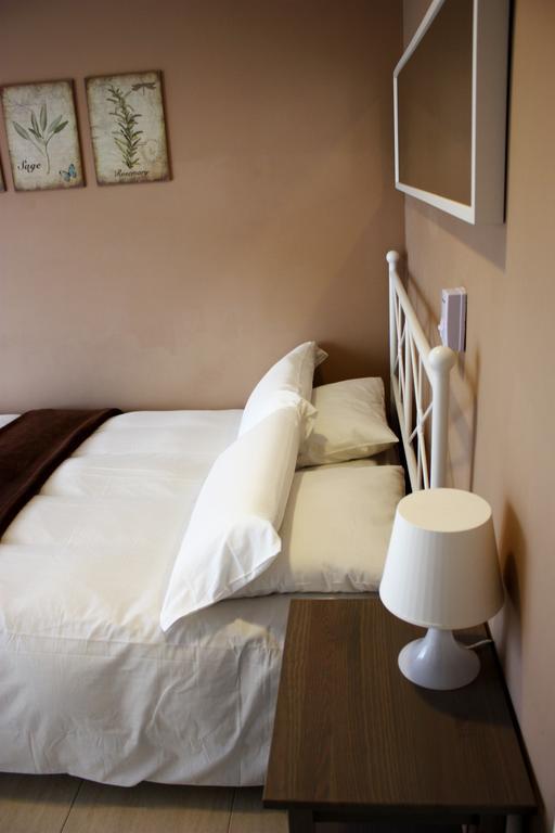B&B Ines Sant Cugat del Valles Phòng bức ảnh